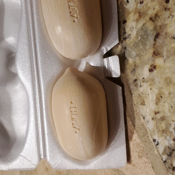 Vintage Avon Mr. Peanut “Nutty” Soap Dish and 2 Soaps New 1970s Y2K NIB 🥜 Lover - Picture 7 of 8